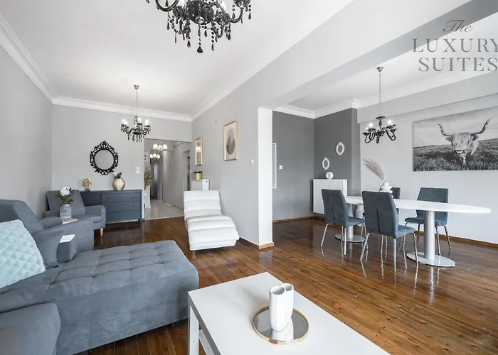 Ayama Residence, The Luxury شقة *