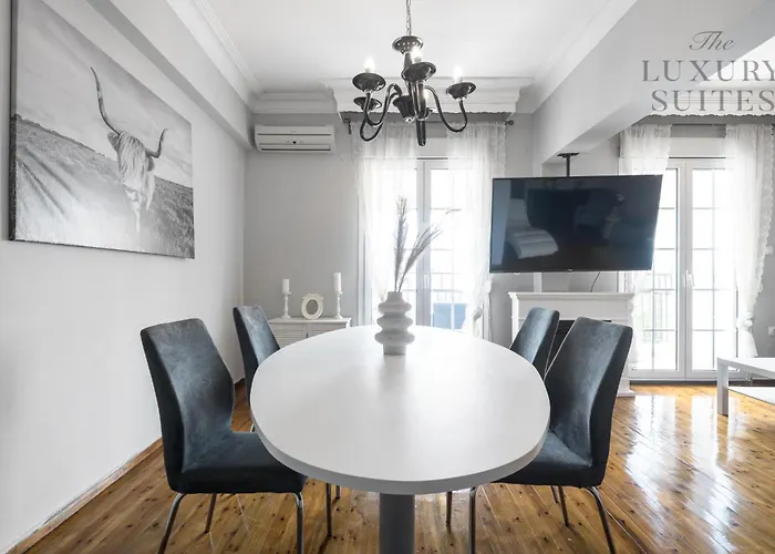 Ayama Residence, The Luxury شقة *