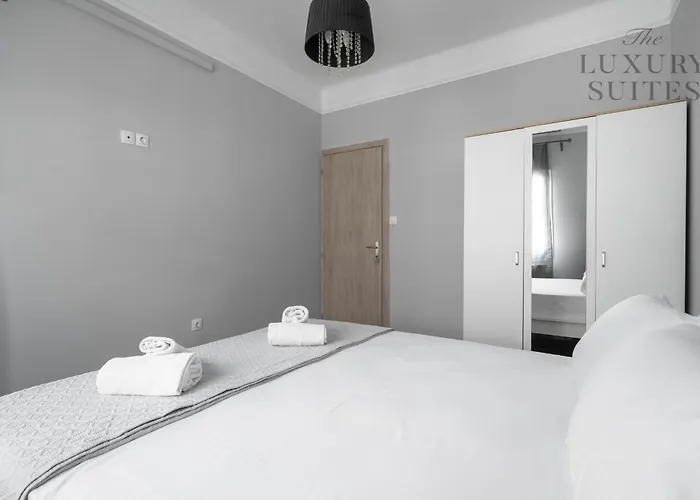 Ayama Residence, The Luxury شقة